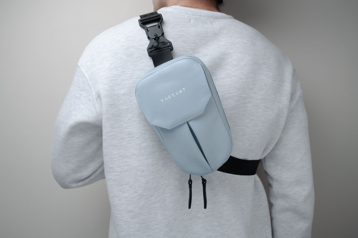 VARSANT Mini Crossbody Sling Bag 2L MAG – No.5 Baby Blue Leather