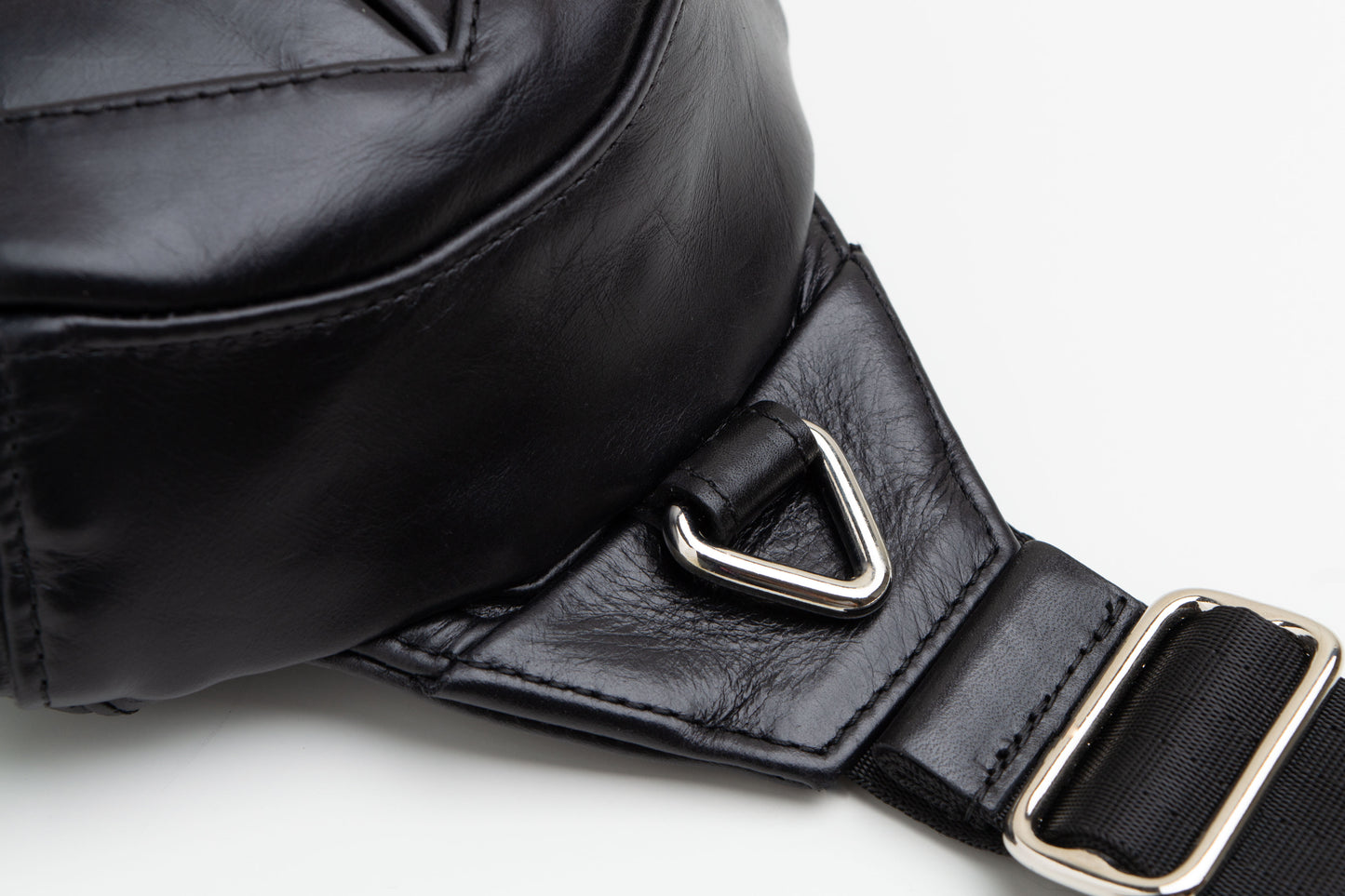 VARSANT Crossbody Sling Bag 3L – Diablo Leather