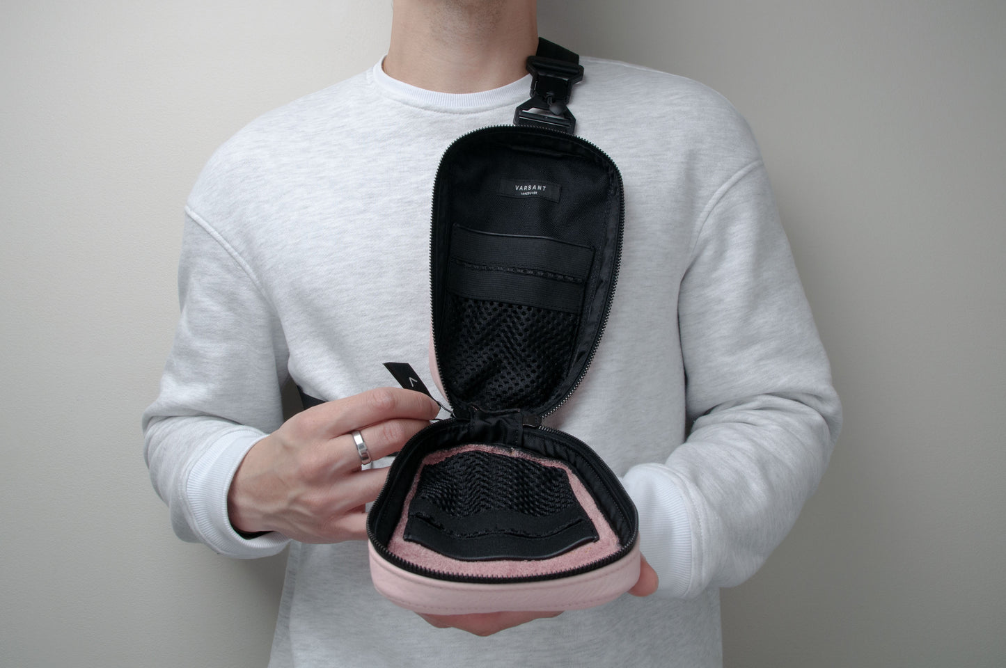 VARSANT Mini Crossbody Sling Bag 2L MAG –  Bubble Gum Leather